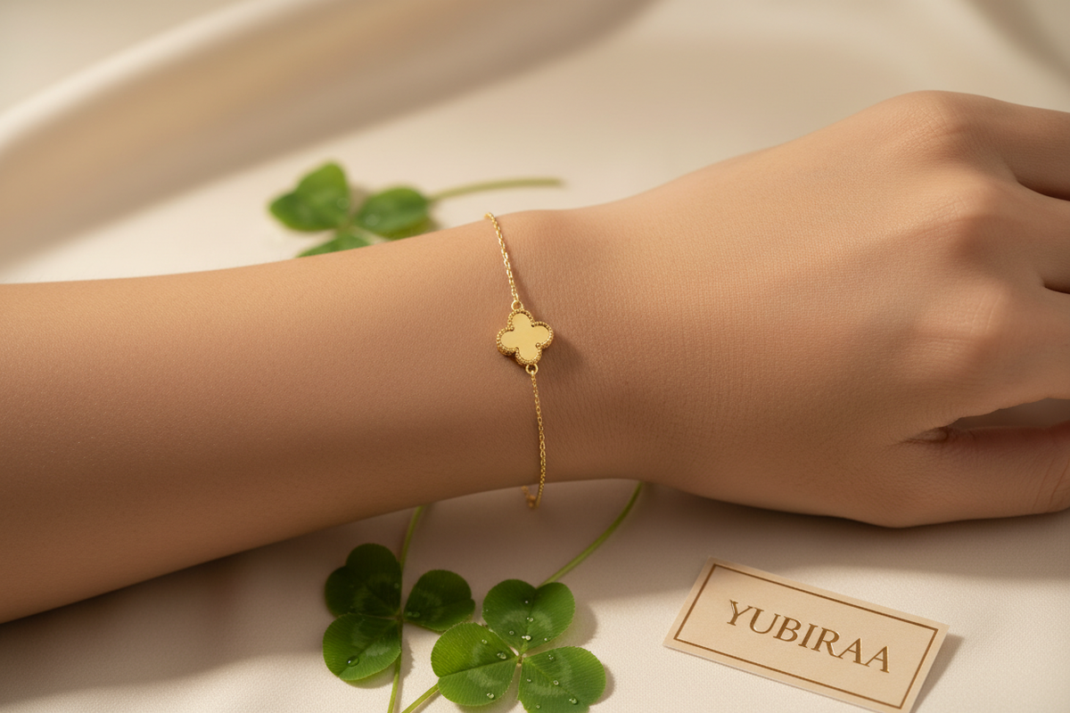 Clover Bracelet — YUBIRAA