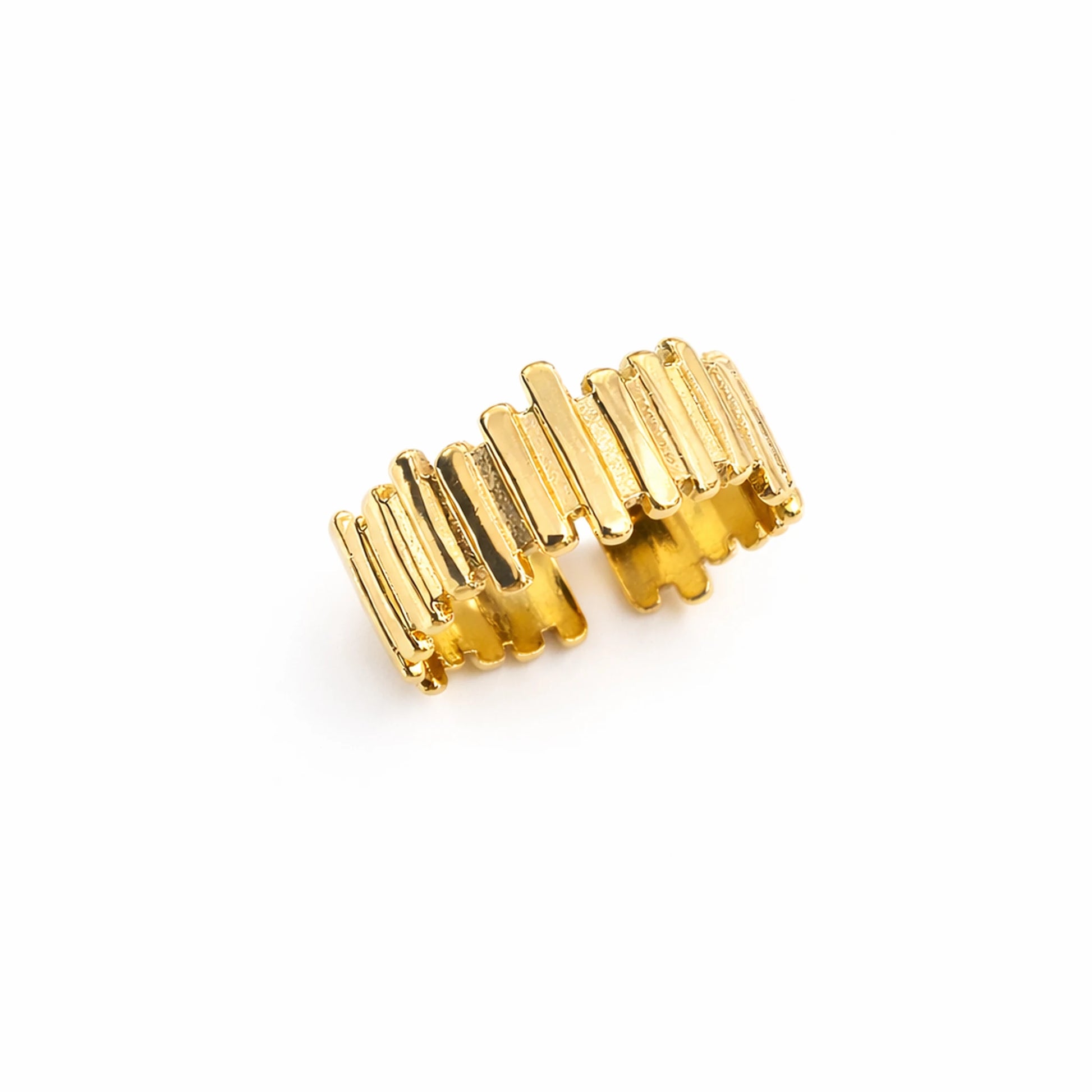 Adjustable gold band ring with vertical bar texture and high-polish finish on white background – YUBIRAA
